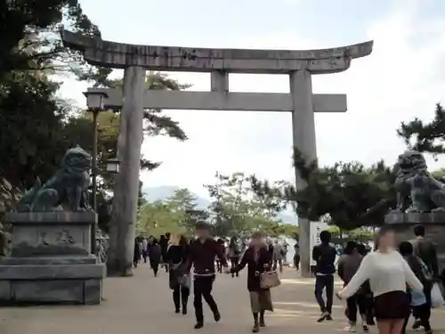 厳島神社の鳥居