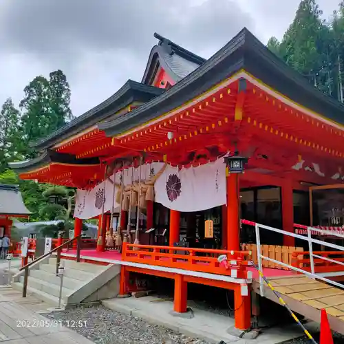 金櫻神社の本殿