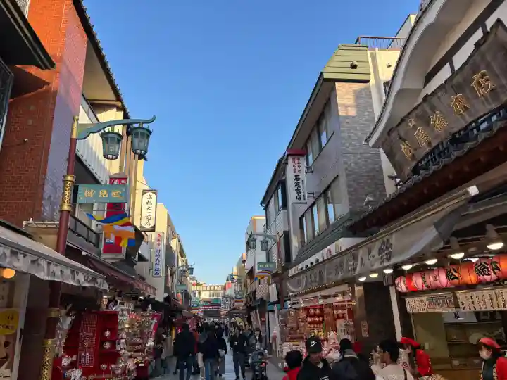 川崎大師(平間寺)の{uncategorized: "未分類", other: "その他", undefined: "問題あり", building: "その他建物", grave: "お墓", sacred_gate: "鳥居", guardian: "狛犬", statue: "像", buddha: "仏像", history: "歴史", nature: "自然", garden: "庭園", animal: "動物", pagoda: "塔", temizu: "手水舎", mountain_gate: "山門・神門", sanctuary: "本殿・本堂", subordinate: "末社・摂社", art: "芸術", scenery: "景色", jizo: "地蔵", ema: "絵馬", goshuin: "御朱印", omikuji: "おみくじ", items: "授与品その他", amulet: "お守り", goshuincho: "御朱印帳", eats: "食事", festival: "お祭り", votive_dance: "神楽", shichigosan: "七五三参", wedding: "結婚式", experience: "体験その他", initially: "初詣", around: "周辺", anti_infection: "感染症対策"}