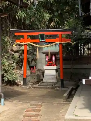 諏訪神社・諏訪山稲荷神社の末社・摂社