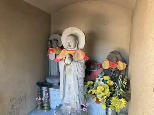 飯田堀延命地蔵尊の地蔵