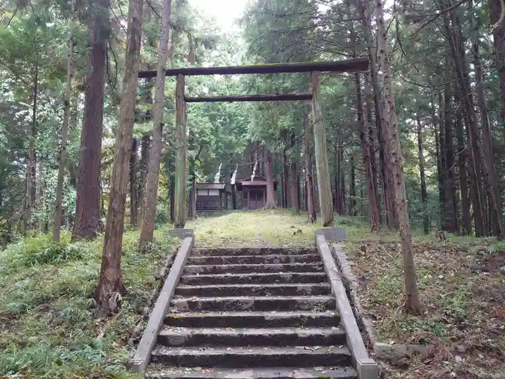 嘉多山稲荷の鳥居