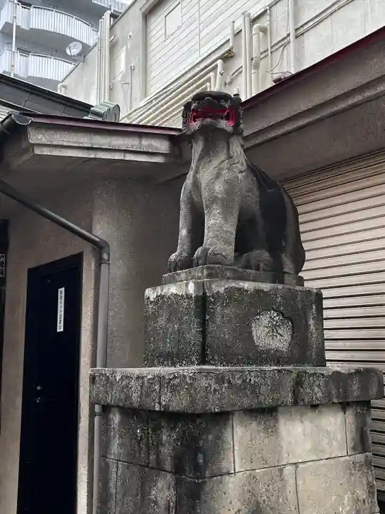 祇園白山神社の狛犬