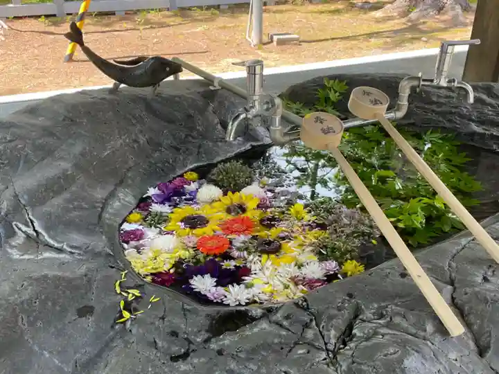 鷹栖神社の手水舎