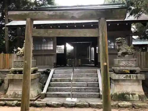 竹大與杼神社の本殿