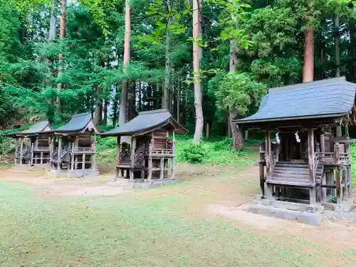 土津神社｜こどもと出世の神さまの末社