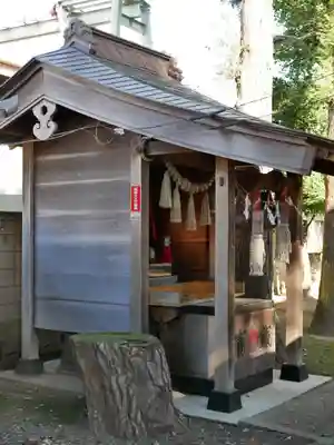 小泉稲荷神社の末社・摂社