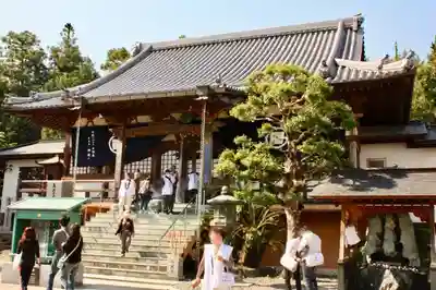 十楽寺の本殿・本堂