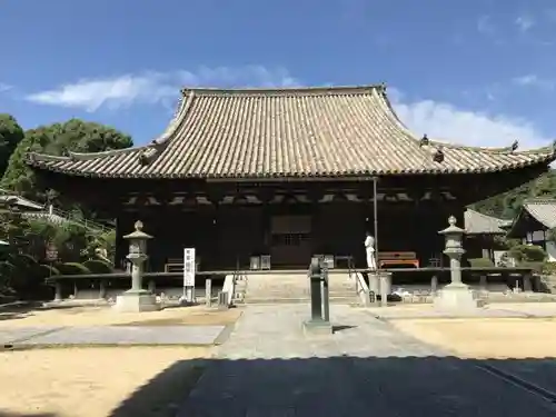 太山寺の本殿・本堂