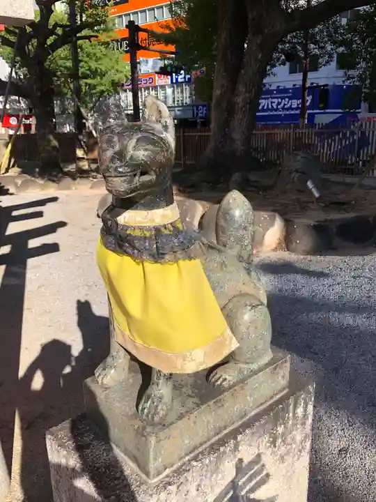 今益稲荷神社の狛犬