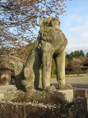 吉野神宮の狛犬