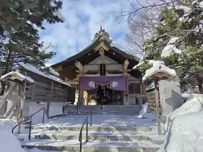 彌彦神社　(伊夜日子神社)の本殿・本堂