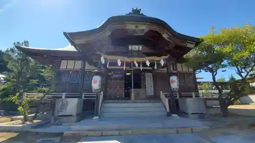 石清水八幡神社の本殿