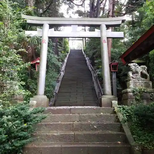 素鵞熊野神社の鳥居