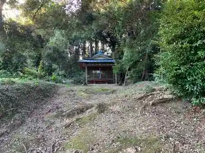 鉾先神社の建物その他