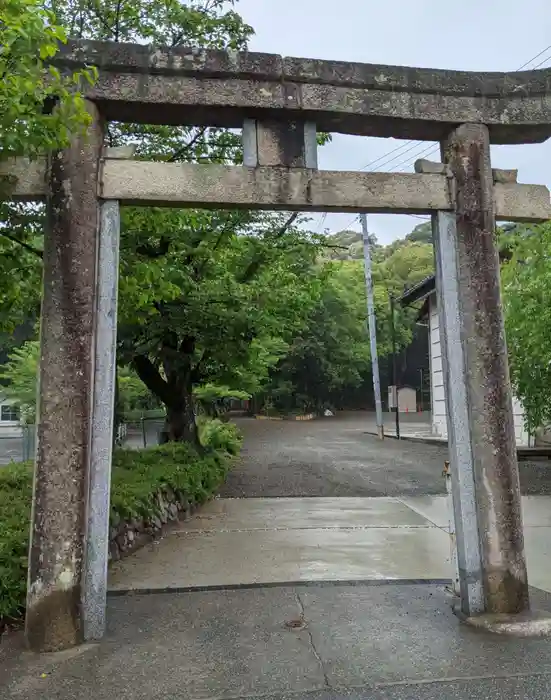 賣布神社の鳥居