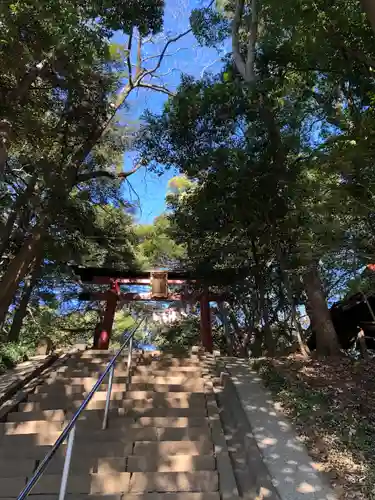 氷川女體神社の鳥居