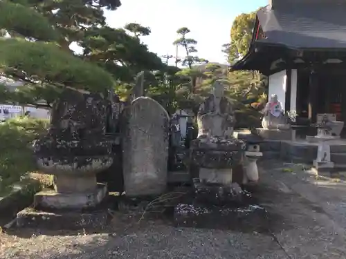 甲斐善光寺の建物その他