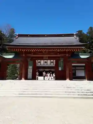 志波彦神社・鹽竈神社の山門・神門