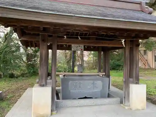 藤島神社（贈正一位新田義貞公之大宮）の手水舎