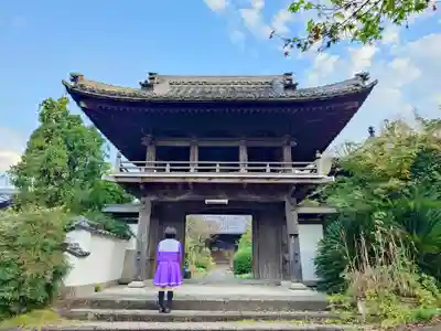 西林院の山門・神門