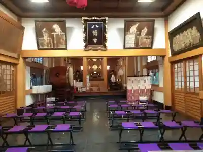 紅葉八幡宮の本殿・本堂