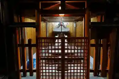 八王子四之室神社の本殿・本堂