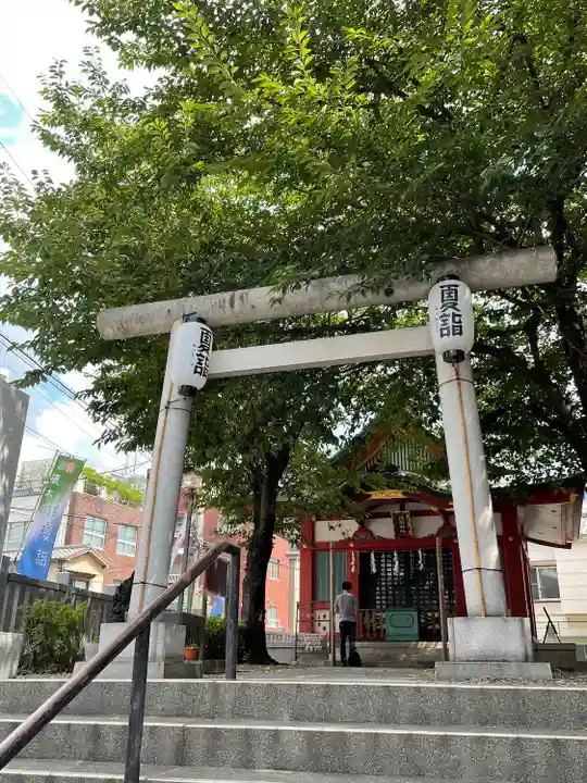 浅草富士浅間神社の鳥居