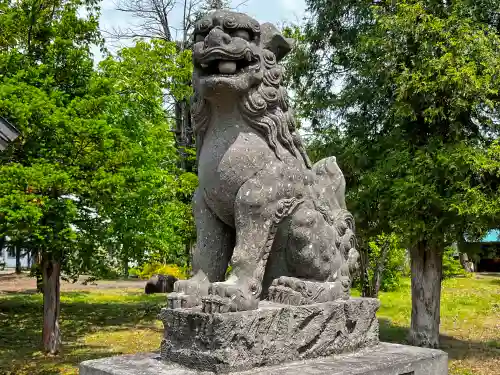 新十津川神社の狛犬