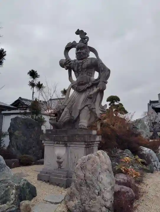 是字寺龍海院(群馬県)