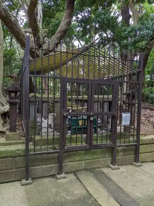 安房口神社の建物その他