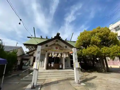 神明神社の本殿