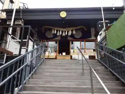 菊名神社の本殿・本堂
