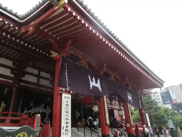 浅草寺の本殿・本堂