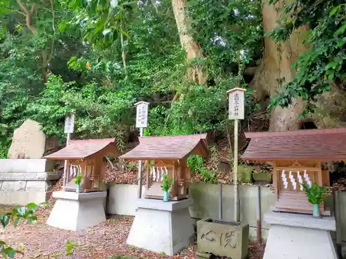 小名浜諏訪神社の末社