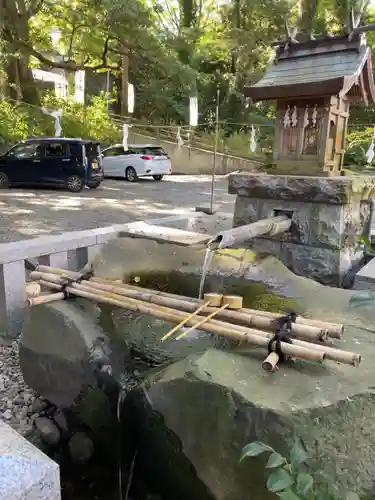 曾屋神社の手水舎