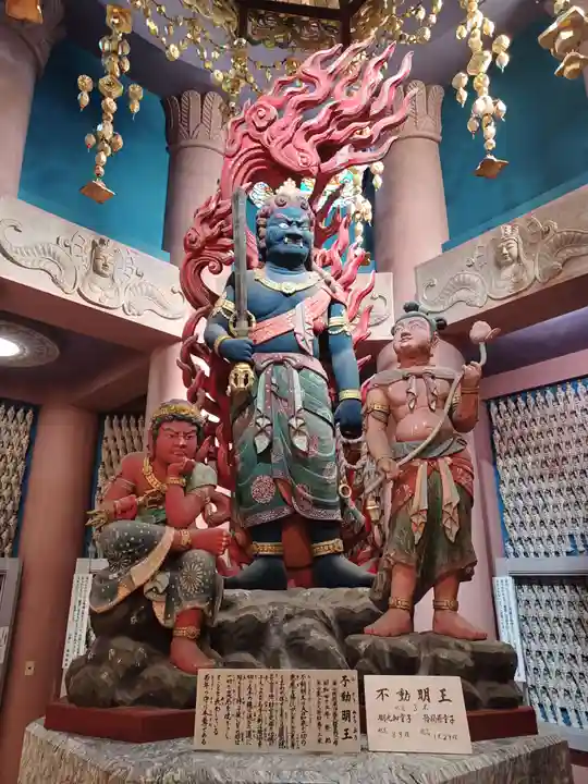 鳥居観音(埼玉県)