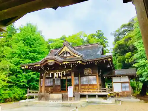 女化神社の本殿・本堂