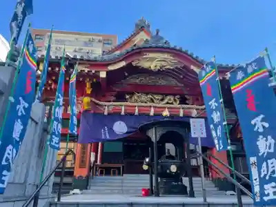 成田山 萬福院の本殿・本堂