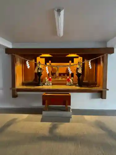 竹駒神社の{uncategorized: "未分類", other: "その他", undefined: "問題あり", building: "その他建物", grave: "お墓", sacred_gate: "鳥居", guardian: "狛犬", statue: "像", buddha: "仏像", history: "歴史", nature: "自然", garden: "庭園", animal: "動物", pagoda: "塔", temizu: "手水舎", mountain_gate: "山門・神門", sanctuary: "本殿・本堂", subordinate: "末社・摂社", art: "芸術", scenery: "景色", jizo: "地蔵", ema: "絵馬", goshuin: "御朱印", omikuji: "おみくじ", items: "授与品その他", amulet: "お守り", goshuincho: "御朱印帳", eats: "食事", festival: "お祭り", votive_dance: "神楽", shichigosan: "七五三参", wedding: "結婚式", experience: "体験その他", initially: "初詣", around: "周辺", anti_infection: "感染症対策"}