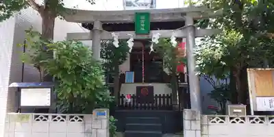 諏訪神社の鳥居