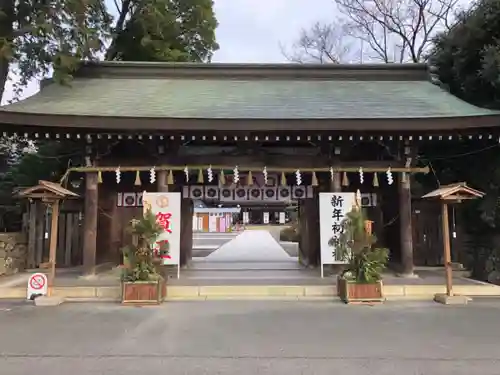 砥鹿神社（里宮）の山門・神門