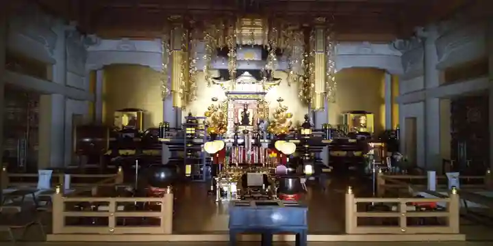 眞久寺の本殿・本堂