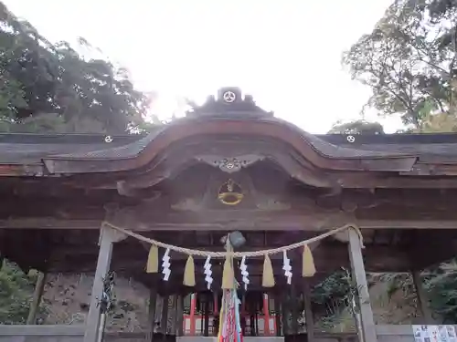 鳴無神社の本殿