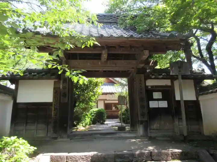 勝持寺(花の寺)の山門・神門