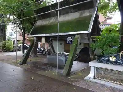 新井天神北野神社の手水舎