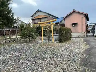 山の神の{uncategorized: "未分類", other: "その他", undefined: "問題あり", building: "その他建物", grave: "お墓", sacred_gate: "鳥居", guardian: "狛犬", statue: "像", buddha: "仏像", history: "歴史", nature: "自然", garden: "庭園", animal: "動物", pagoda: "塔", temizu: "手水舎", mountain_gate: "山門・神門", sanctuary: "本殿・本堂", subordinate: "末社・摂社", art: "芸術", scenery: "景色", jizo: "地蔵", ema: "絵馬", goshuin: "御朱印", omikuji: "おみくじ", items: "授与品その他", amulet: "お守り", goshuincho: "御朱印帳", eats: "食事", festival: "お祭り", votive_dance: "神楽", shichigosan: "七五三参", wedding: "結婚式", experience: "体験その他", initially: "初詣", around: "周辺", anti_infection: "感染症対策"}