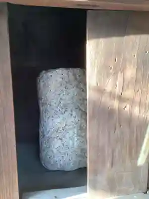 津島神社・庚申塚・上条城址の本殿・本堂