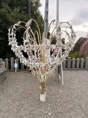 針綱神社の{uncategorized: "未分類", other: "その他", undefined: "問題あり", building: "その他建物", grave: "お墓", sacred_gate: "鳥居", guardian: "狛犬", statue: "像", buddha: "仏像", history: "歴史", nature: "自然", garden: "庭園", animal: "動物", pagoda: "塔", temizu: "手水舎", mountain_gate: "山門・神門", sanctuary: "本殿・本堂", subordinate: "末社・摂社", art: "芸術", scenery: "景色", jizo: "地蔵", ema: "絵馬", goshuin: "御朱印", omikuji: "おみくじ", items: "授与品その他", amulet: "お守り", goshuincho: "御朱印帳", eats: "食事", festival: "お祭り", votive_dance: "神楽", shichigosan: "七五三参", wedding: "結婚式", experience: "体験その他", initially: "初詣", around: "周辺", anti_infection: "感染症対策"}