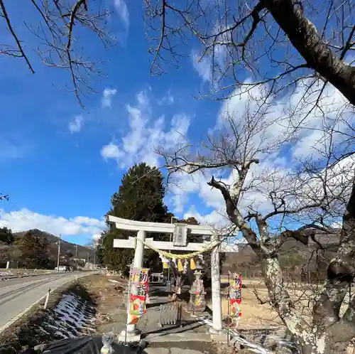 高司神社〜むすびの神の鎮まる社〜の鳥居